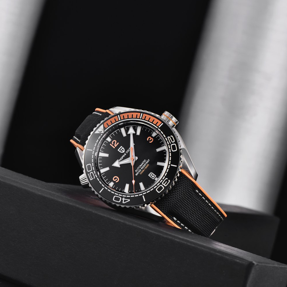 PAGANI DESIGN Diving Watch 100 - Rubber Strap Diver avaliação e preço